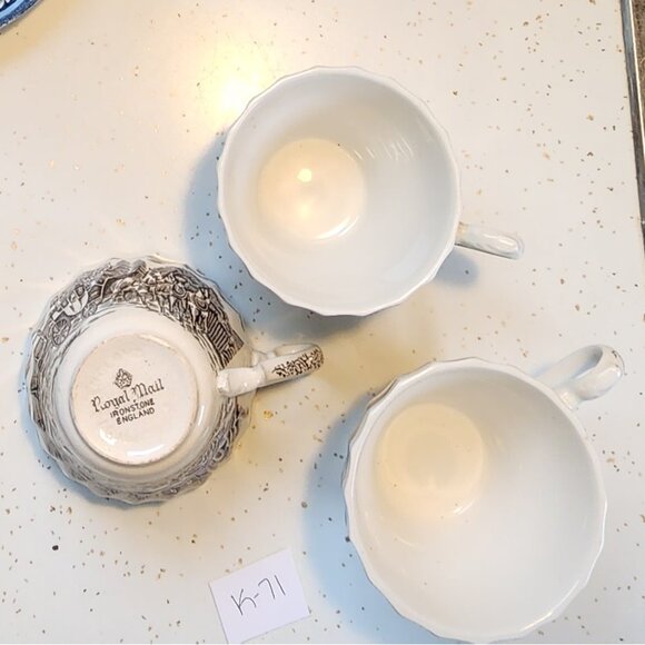 Royal Mail Fine Staffordshire Ironstone 3 Cups England - Picture 2 of 3